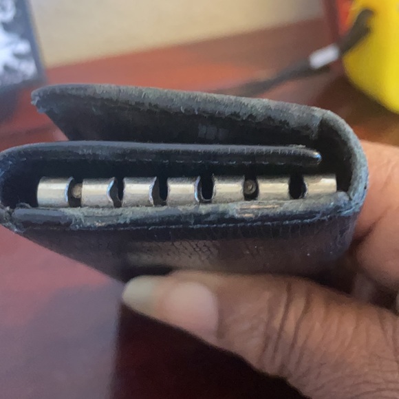 Gucci Key Holder - Picture 7 of 8